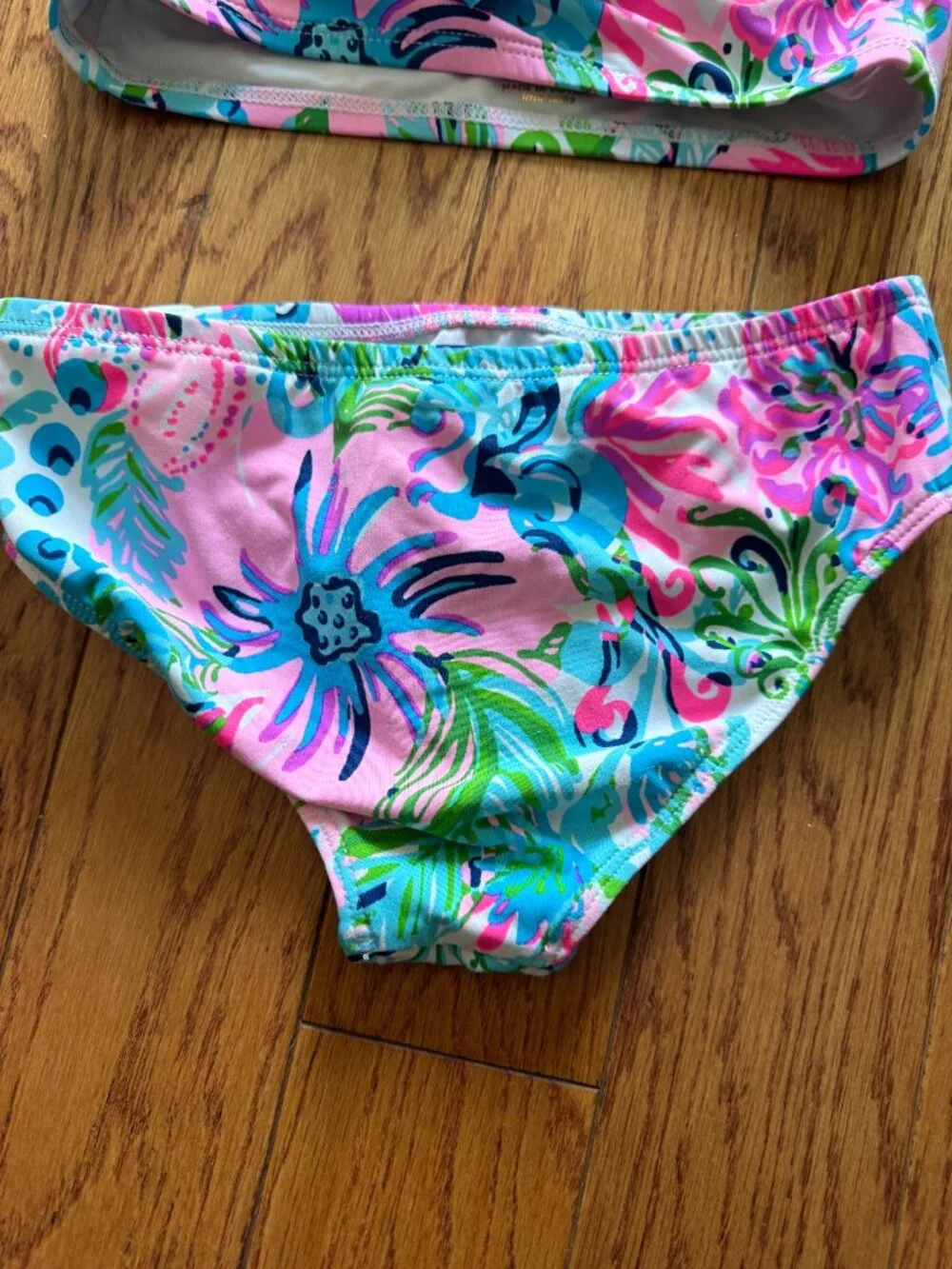 Girls Lilly Pulitzer Bikini Size: 5